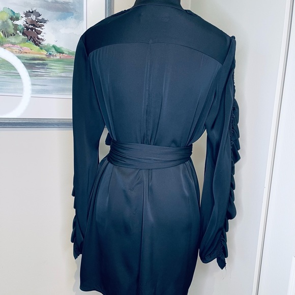 Ellery Black Silk Tunic Blouse. - Picture 6 of 10